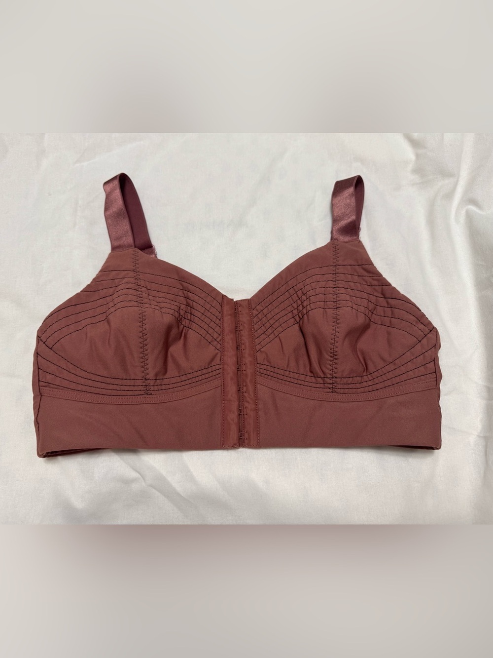 Fabletics Dusty Rose Seamless Sports Bra - Picture 4 of 6